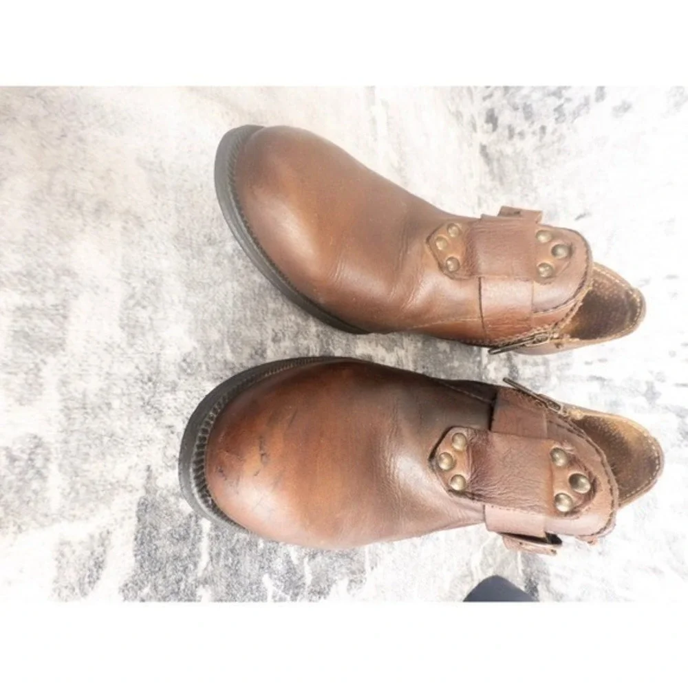 Born Ankle Boots Leather Buckle Zip Side Women Est.‎ Sz 8 Brown Block Heel